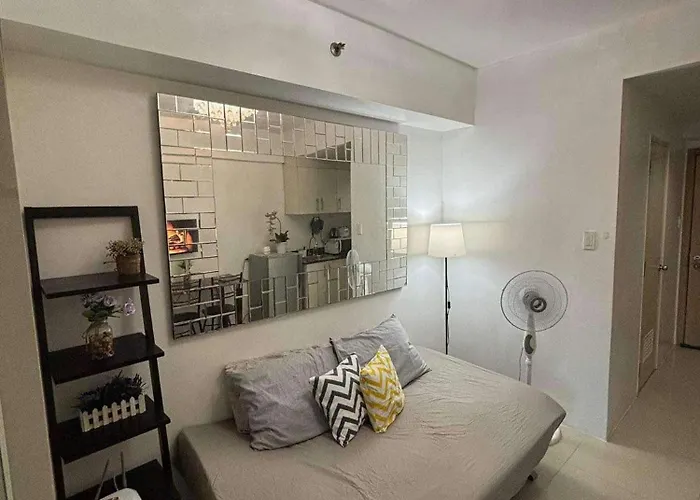 Casa Amara Staycation Манила